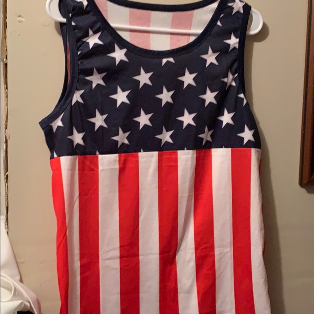 Men’s medium USA Flag shirt new